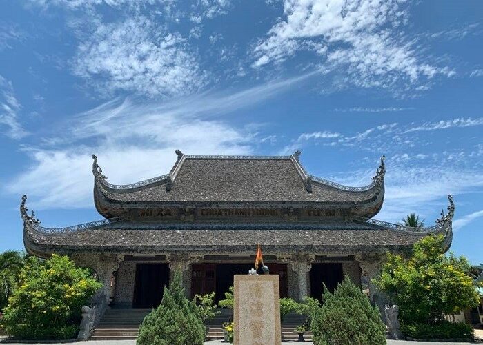 Chùa Thanh Lương - Nằm tại thôn Mỹ Quang Nam, Tuy An, Phú Yên