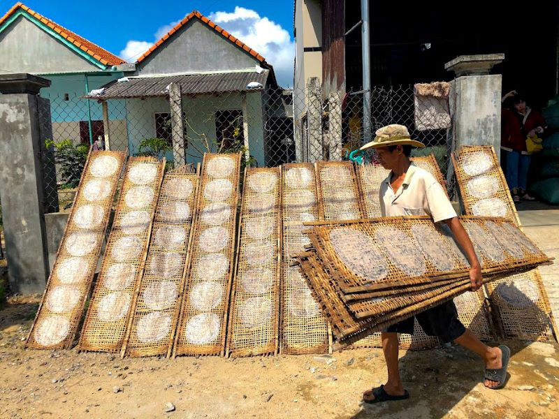 Làng nghề bánh tráng Trường Cửu - Làng nghề thống Bình Định cực kì lâu đời và nổi tiếng