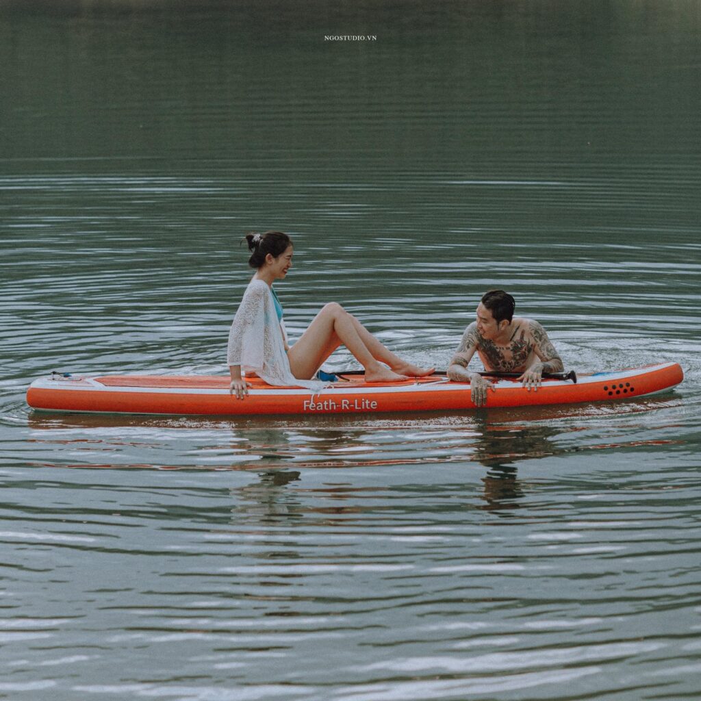 Chèo SUP tại Hồ Long Mỹ