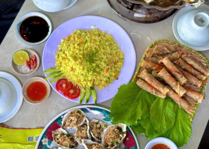 z6587512760327_fd2f0c00627200f3b5d206e78b78cde5 Menu ăn trưa tại Cồn Chim