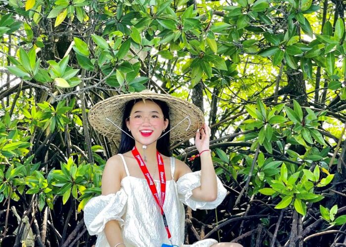 Chèo Sup checkin rừng sinh thái