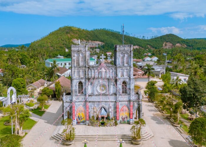 Nhà thờ Mằng Lăng