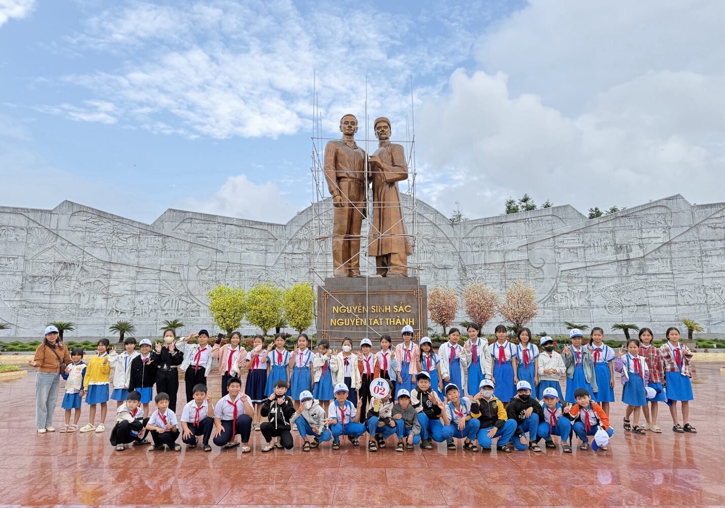Quảng trường Nguyễn Tất Thành